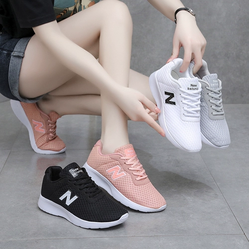 Летняя тонкая дышащая спортивная обувь, туфли, сетчатая белая обувь для влюбленных, коллекция 2023