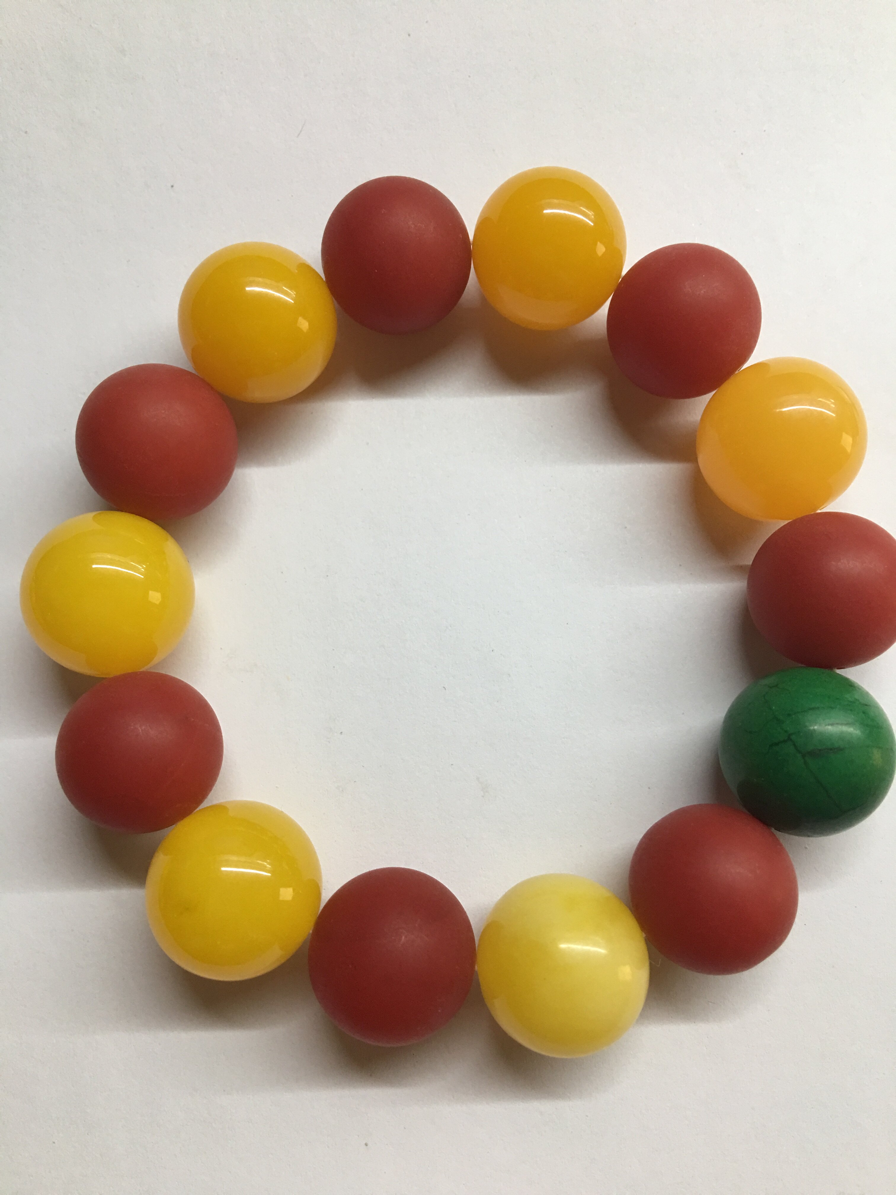 Honey wax south red green pine high porcelain beads 1.6 cm diameter