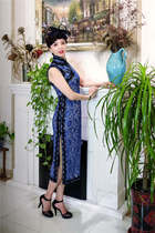 Gu Qiu original designer brand physical store Yiya lace series high-end custom blue lace black cheongsam