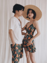 Couple swimsuit 2021 new couple one-piece holiday hot spring seaside men and women beach pants ins swimsuit 