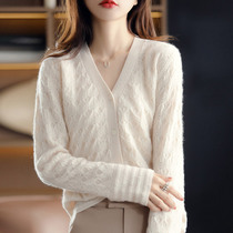 Autumn and winter temperament wear 2021 New knitted cardigan womens long sleeve sweater solid color cardigan fashion coat
