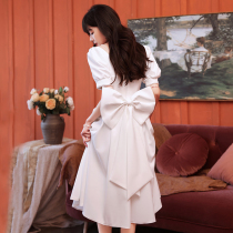 Evening gown woman 2021 new usual can wear foreign name Yuanyuan light extravagant and high-end neckline with dress and summer white