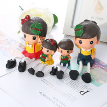 Lucky four-leaf clover family of four hanging foot doll ornaments home resin figure hanging foot doll