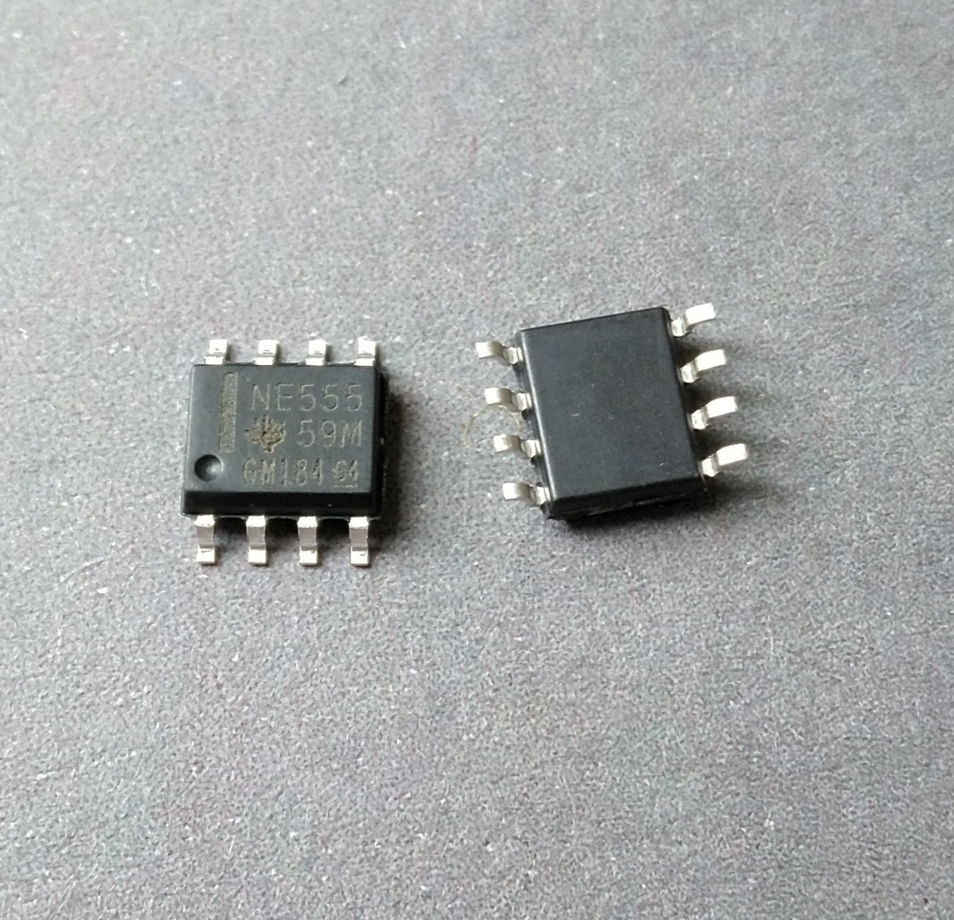 NE555 555 chip NE555 pulse generator NE555 timer NE555 module