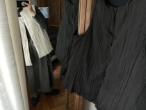 ouiouii homemade autumn and winter overlays layered pleated down vest Black Milk White