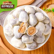 Three squirrels milk jujube net red with almonds and Padan wood fried raw cheese snacks red yogurt jujube