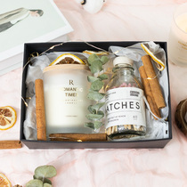 Niche fragrance gift scented candle gift box set with hand gift to send girlfriends wedding girl birthday dried flower decoration