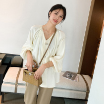 Touch Miss. Pregnancy Dress Spring New Light Lavish Snowspun V collar button Lantern Sleeves Easy to Lean Blouse