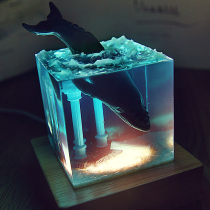 Cultural and creative products resin drops glue handicrafts creative gifts Marine whale night light Desktop USB ornaments