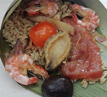 Seafood rice egg yolk meat dumpling Chaoshan rice dumplings seafood meat dumplings fresh live abalone dumplings gift box packaging
