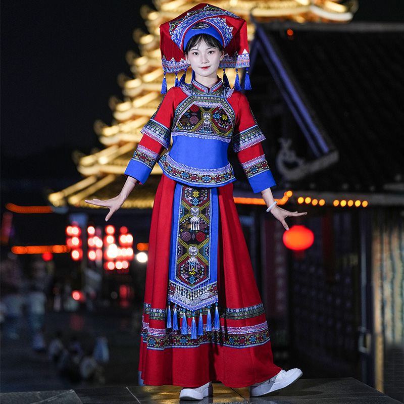 広西チワン族民族 3 月 3 日衣装女性パフォーマンス衣装少数民族パフォーマンス衣装トゥチャ祭ダンス衣装