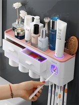 Fully automatic squeezing toothpaste artifact wall-mounted toilet no-set squeezing utensils home toothbrush set punching