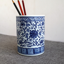 Jingdezhen ceramics hand-painted high-end antique blue and white porcelain wrapped with branches and lotus retro pen holder study decoration gift