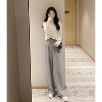 2021 early spring new womens clothing Net red Xiaofeng leisure fashion foreign air age reduction fried street two sets of pants autumn