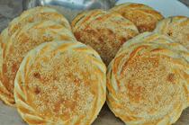 Shandong Heze local hanging furnace pancakes handmade large pancakes authentic flavor 6-10 packs