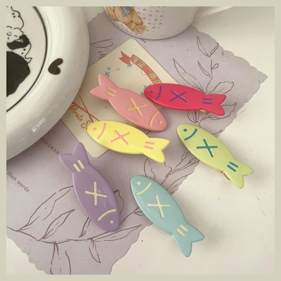 taobao agent Candy small fish cute daily subcultured hairpin y2k girl student jk bangs broken hair clip sweet lolita