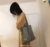 AL original homemade black and white small plaid canvas bag ins Japan and South Korea new student thin bag womens bag 2021