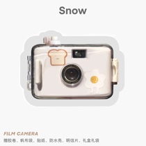 The camera automatically takes out photos. Polaroid large-size students are cheap.