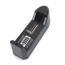 18650 battery charger strong light flashlight 3 7V lithium battery self-stop charger multi-purpose cradle charger