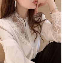 Lace base shirt female Spring and Autumn new design sense niche inside the heart machine top chiffon stitching shirt