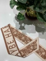 Maybe good ending silk scarf hair band derivatives pink New Year limited embellishment daily multiple uses