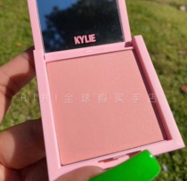 The new version of KYLIE blush highlights PINK POWER
