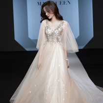 Annual evening dress female 2021 New banquet temperament design sense senior light luxury niche high-end long host skirt