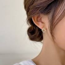 Geometric square simple earrings Summer 2020 small and exquisite design sense golden earrings 2021 new earrings tide