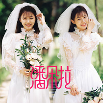 New 80 s French wedding retro nostalgia wedding dress classic antique photo theme photo photography clothing