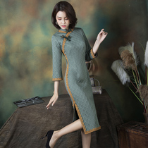 Improved cheongsam dress women autumn and winter 2021 new young long sleeve high end temperament brand dress thickened winter