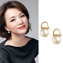 Hong Kong (designer) RVY 2021 New light luxury retro temperament elegant simple pearl earrings female
