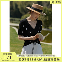 Single-beam big code (adjustable drawing rope door flap) French style wave point V collar positive shoulder knitted T-shirt female summer 2022 new