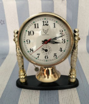Nostalgic old stock 90 s white pigeon mechanical alarm clock 3-1 gold silver random