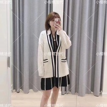  sandro21 early autumn V-neck loose black and white striped wool knitted cardigan jacket female SFPCA00406