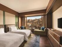 Luxury double-bed guest room at the Shangri-La Grand Hotel in Lhasa