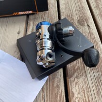 Taiwan AQUATEC piston-type first-class head regulating gas YOKE import diving reducing valve RG-1100F