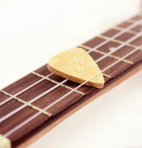 Jukriri plucked sheet Ukli Lie shrapnel small guitar ukulele wool plucked sheet