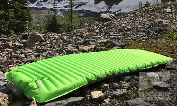 therm-a-rest hiker air mattress orange