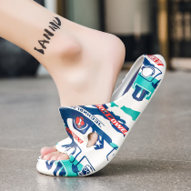 Slippers Mens Summer 2022 New Home Bath Soft Bottom Anti-Slip Cool Trawl Red Stomachon Beach Outside Wearing Sandals