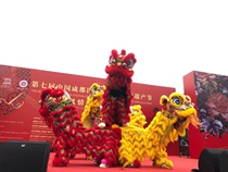 Dance and the lion dance lion dance Guangdong Xingshi Foshan lion dance and the Australian wool lion dance authentic Foshan lion bamboo
