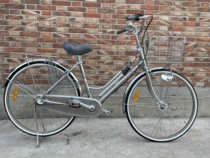 New GM Japan Kawasaki brand single-bend bicycle single-speed internal three-speed motorcycle induction light commuter car