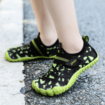 Childrens anti-collision sha tan wa shoes anti-cut diving swimming shoes small and medium-sized shoes anti-slip soft indoor and outdoor yu jia xie