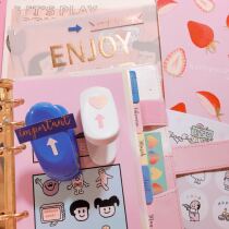 Creative stationery hand account punch Korean cute candy color single hole paper punch machine Mini manual punch