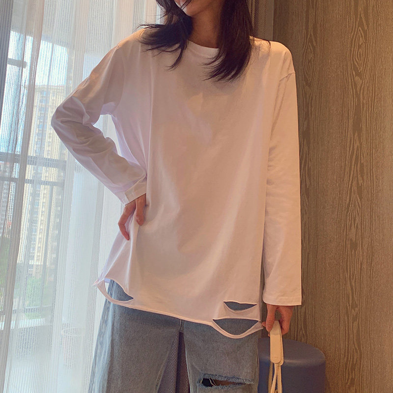 Korean version of the white long-sleeved bottom shirt ins tide personality hole-breaking t-shirt women loose lazy wind bf thin cotton top