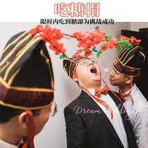 Wedding to pick up the game props to stop the door whole demagoguery and groom the groom props to shake the net red