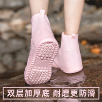 Rainshoe waterproof cover Wear-resistant non-slip thickened rainshoe cover Rain boots cover water shoes female male children silicone rainshoe cover
