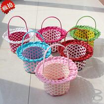 Pastoral straw woven rattan flower basket fruit picking basket wedding flower boy flower basket kindergarten dancing small basket