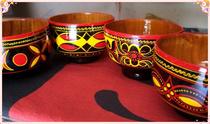 Liangshan Yi lacquer wooden bowl exquisite hand-painted wooden bowl with various patterns
