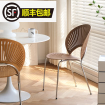Nordic net celebrity retro shell chair Household solid wood creative modern minimalist chair backrest light luxury designer dining chair