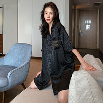home daily black BAO WEN is too good ~ ~ ~ cool and spicy sexy silk shirt nightgown female summer